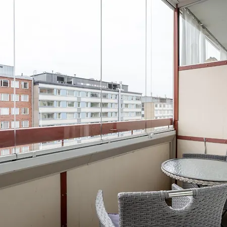 Heartful 1br With Balcony Next To Railway Station - Hosted By 2ndhomes Tampere